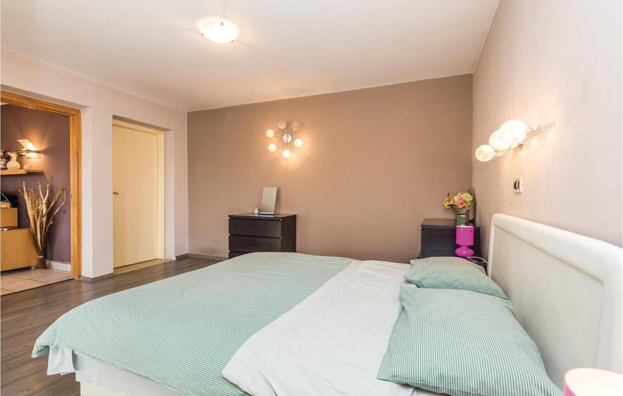 Stunning Apartment In Rijeka With 1 Bedrooms And Wifi Kültér fotó